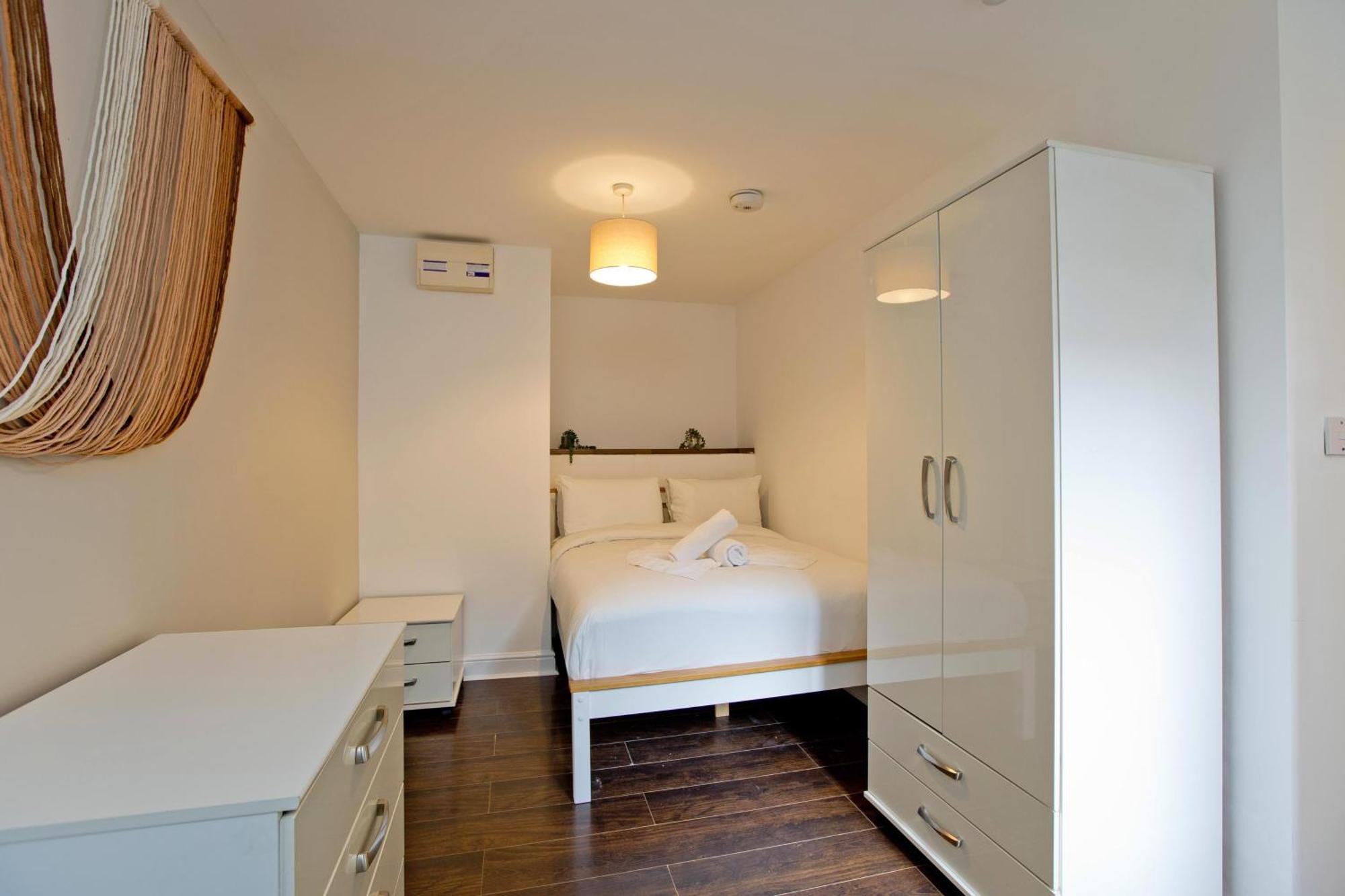 Imperial Corner House-Whitechapel Apartment London Ngoại thất bức ảnh