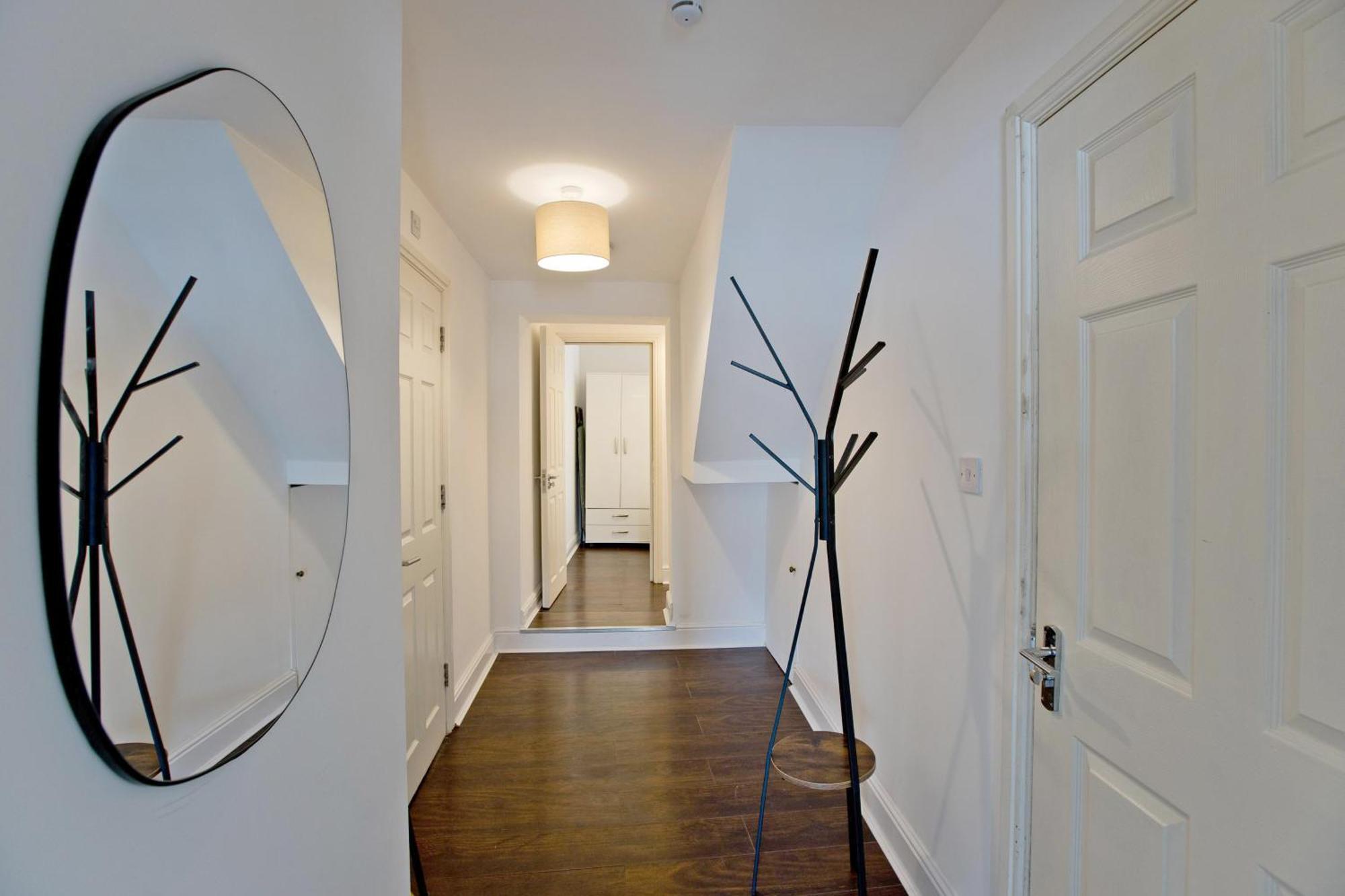 Imperial Corner House-Whitechapel Apartment London Ngoại thất bức ảnh
