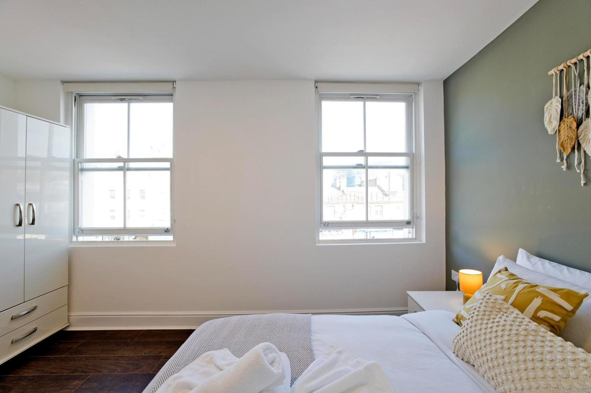 Imperial Corner House-Whitechapel Apartment London Ngoại thất bức ảnh