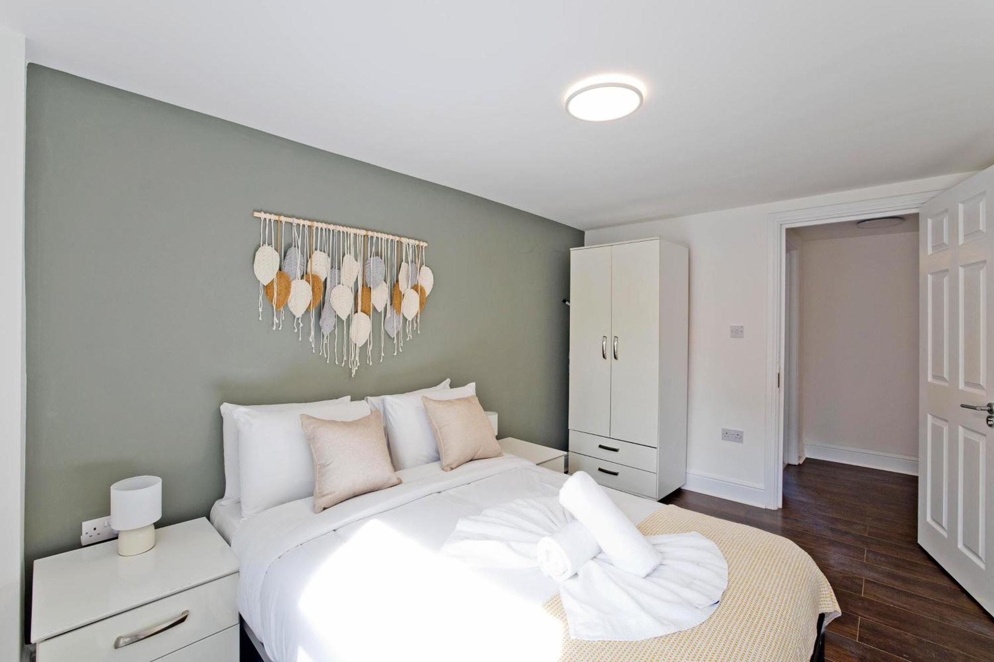 Imperial Corner House-Whitechapel Apartment London Ngoại thất bức ảnh
